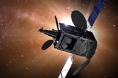 «Роскосмос» изучает неопознанные объекты у отключившегося спутника Intelsat. Они опасны?